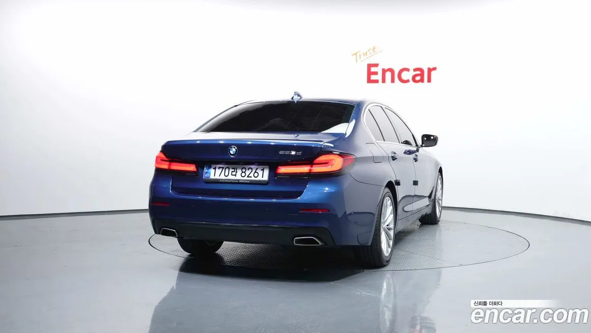 BMW 5-Series 2021 из KR, фото 2