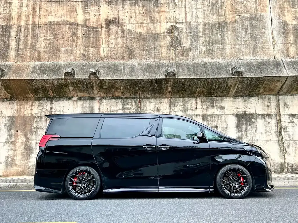 Lexus LM 2022 из CN, фото 10