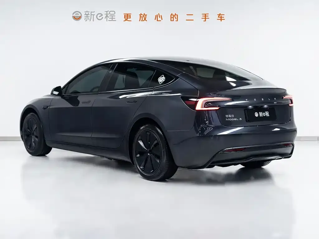Tesla Model 3 — фото 4