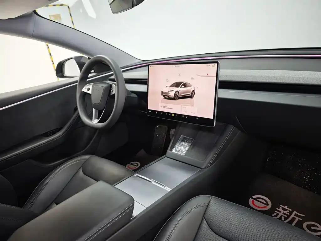 Tesla Model 3 — фото 6