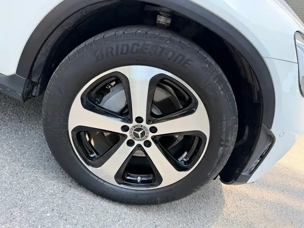 Mercedes-Benz GLC 2023 из CN, фото 8