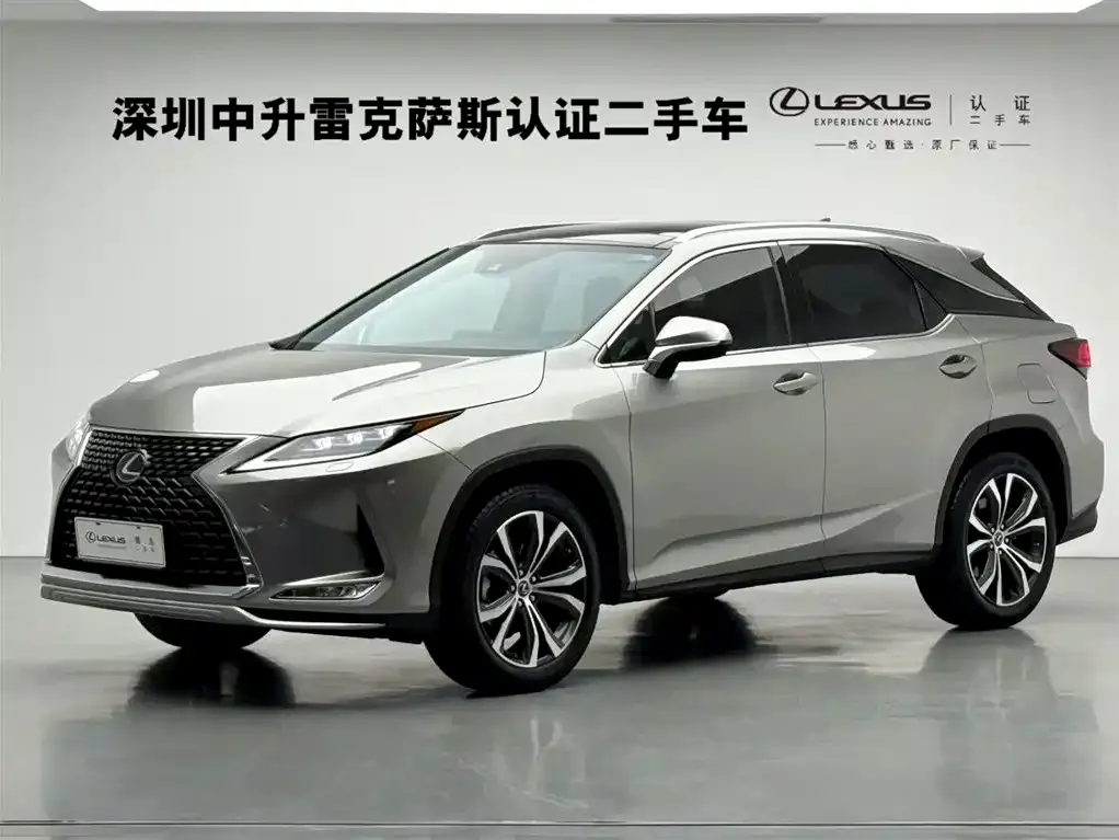 Lexus RX — фото 1