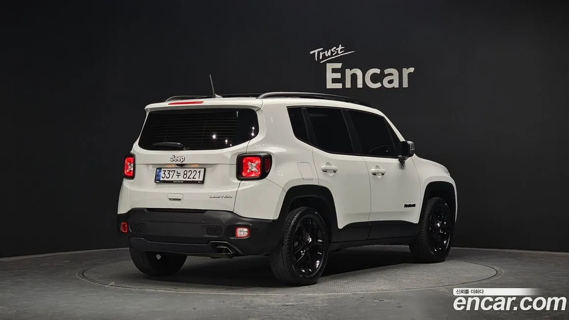 Jeep Renegade 2022 из KR, фото 9