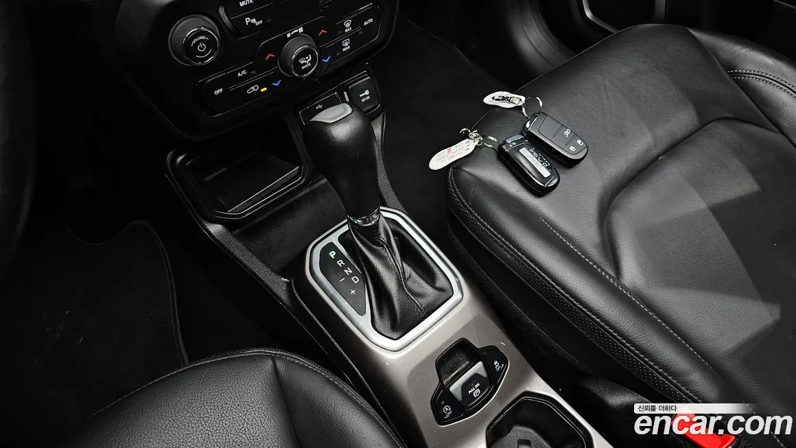 Jeep Renegade 2022 из KR, фото 10