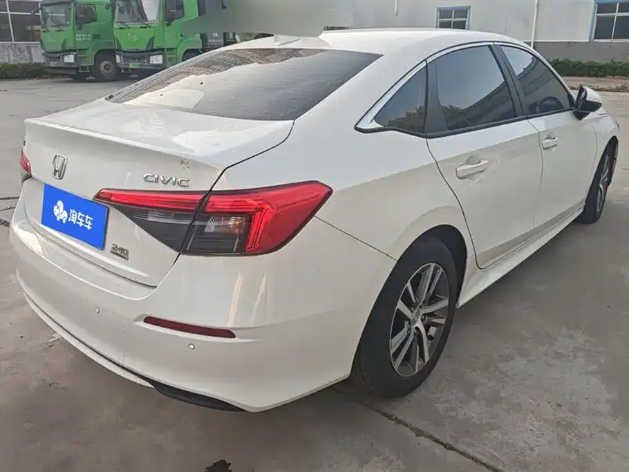 Honda Civic — фото 3