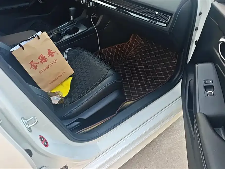 Honda Civic — фото 4