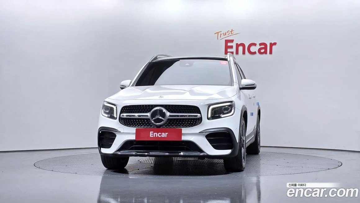 Mercedes-Benz GLB-Class — фото 4