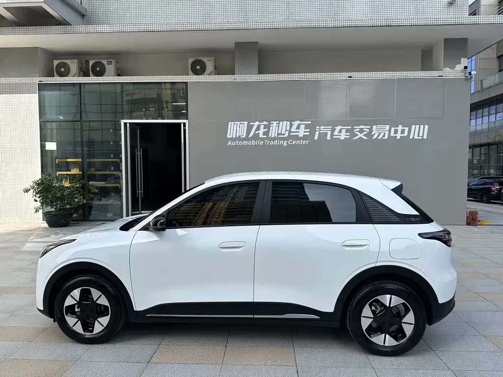 Geely Starburst — фото 6