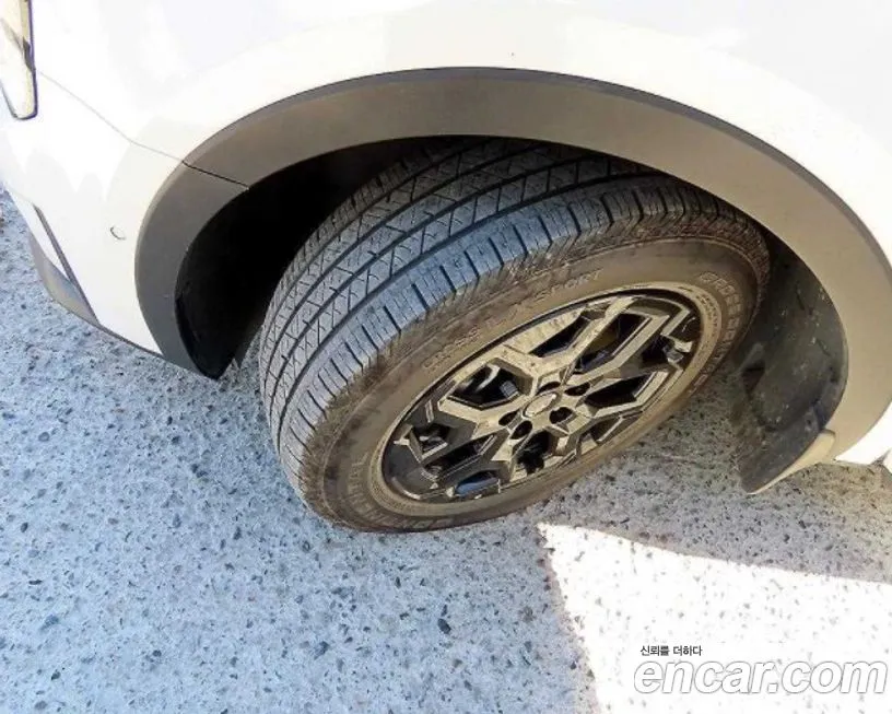 Kia Sorento — фото 9