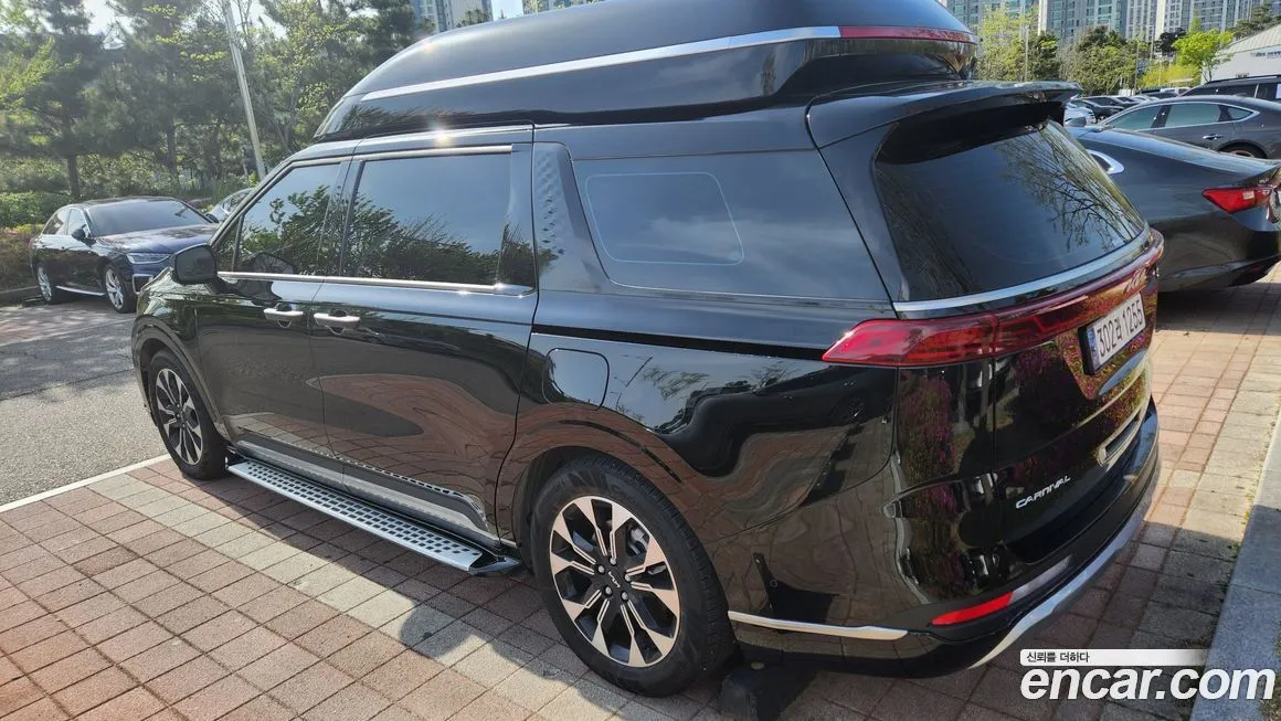 Kia Carnival — фото 2