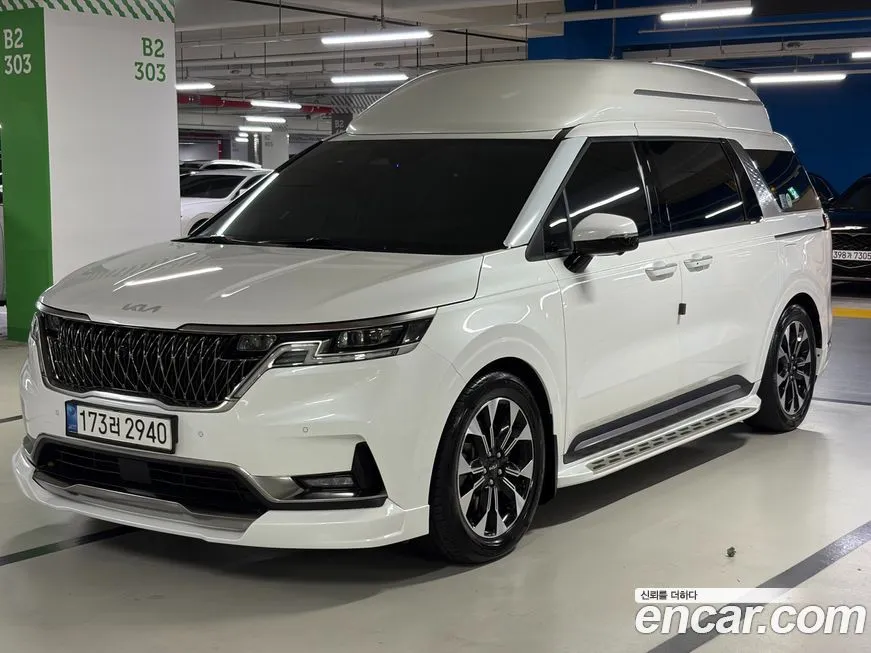 Kia Carnival — фото 1