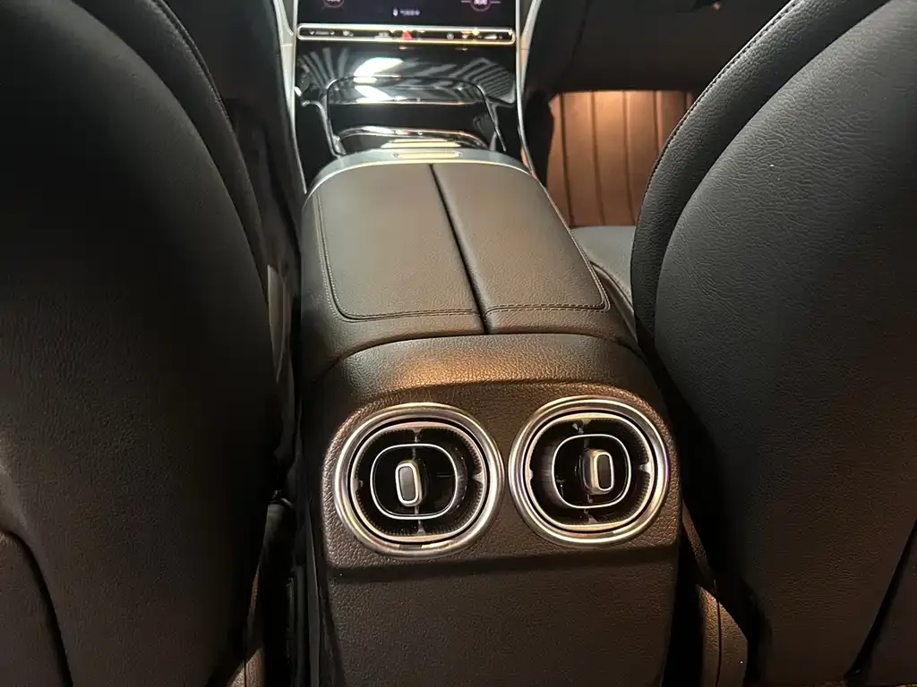 Mercedes-Benz C-Class 2023 из CN, фото 6