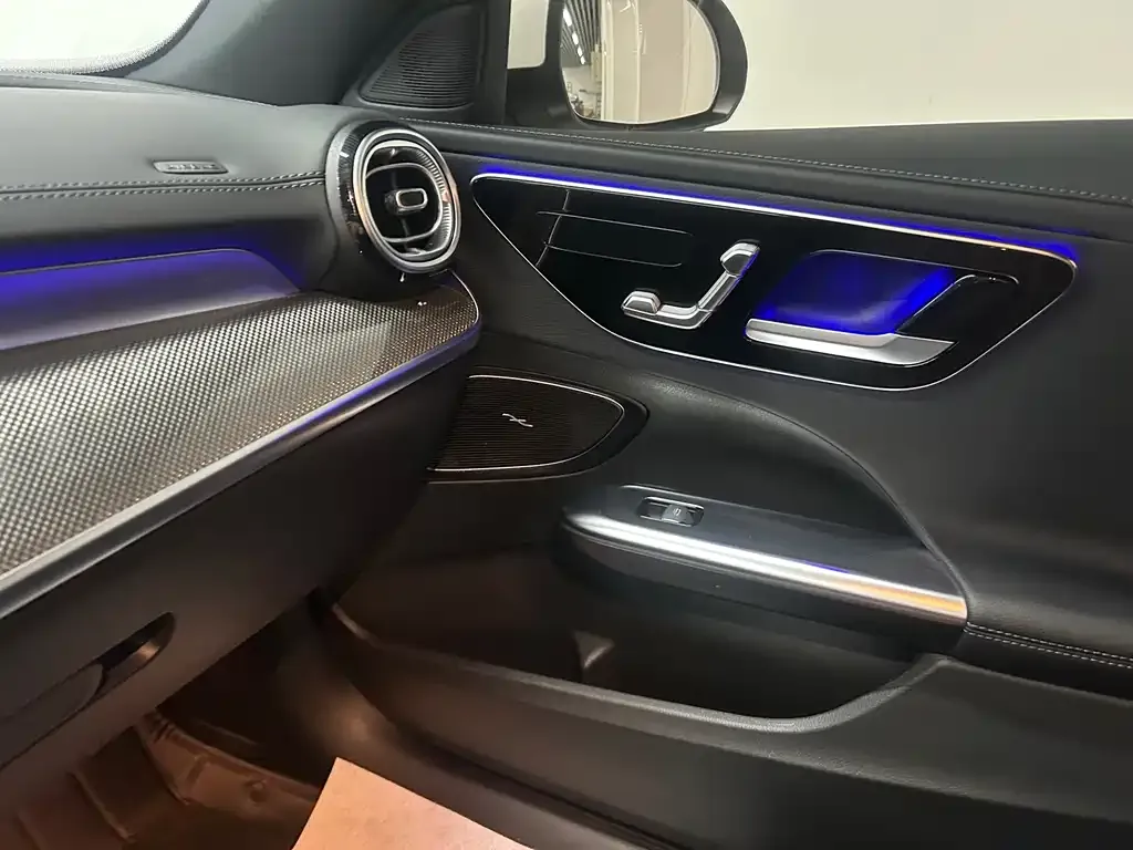 Mercedes-Benz C-Class 2023 из CN, фото 8