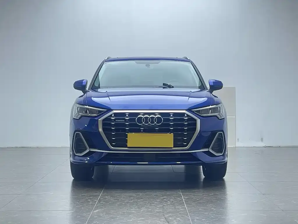Audi Q3 2021 из CN, фото 4