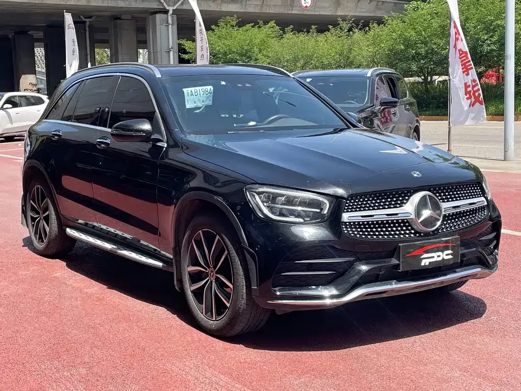 Mercedes-Benz GLC — фото 10