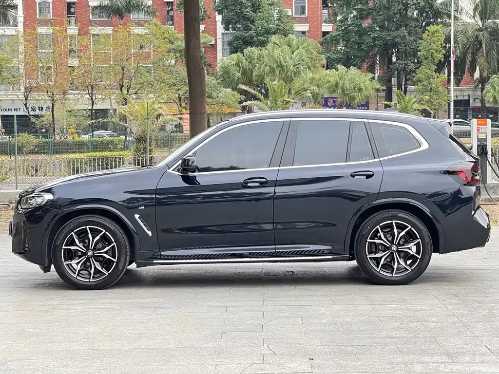 BMW X3 — фото 10