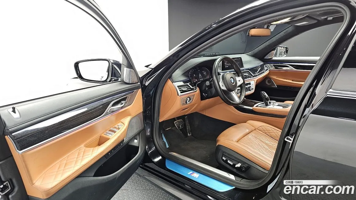 BMW 7-Series 2022 из KR, фото 2