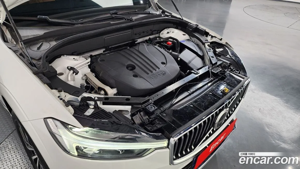 Volvo XC60 2024 из KR, фото 10