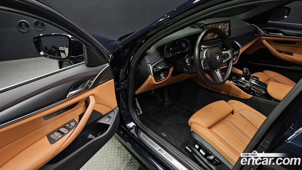 BMW 5-Series 2023 из KR, фото 10