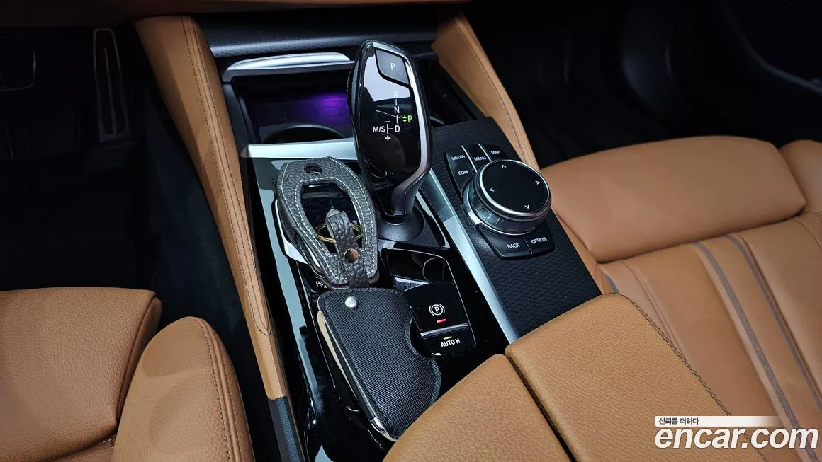 BMW 5-Series 2023 из KR, фото 7