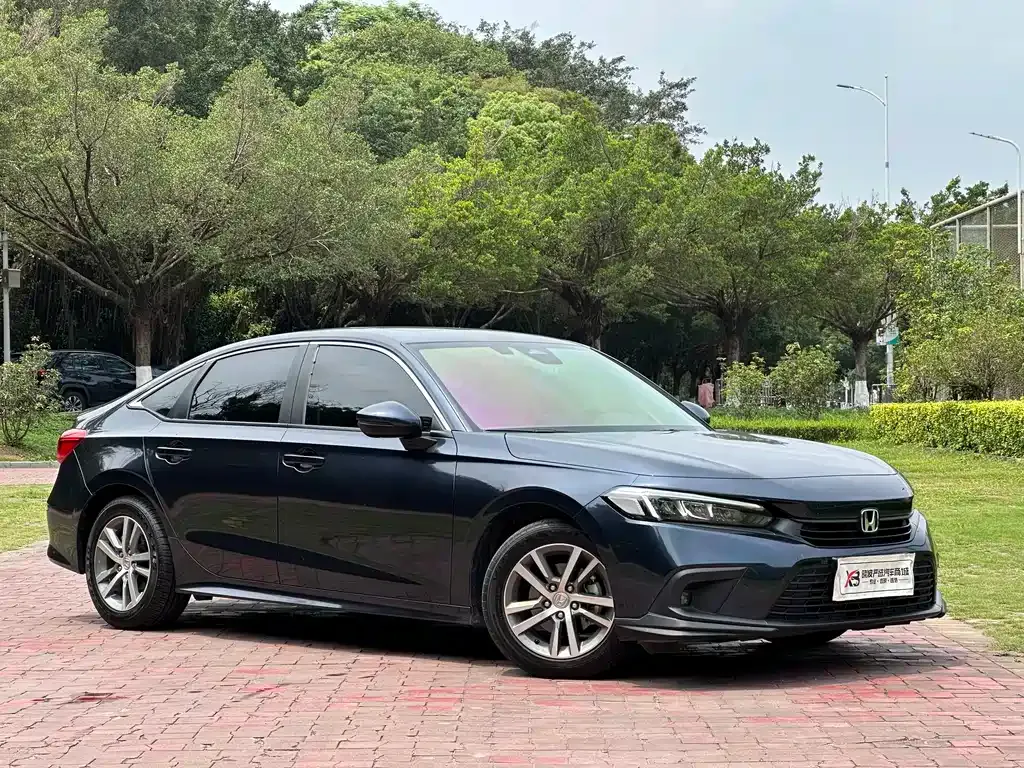 Honda Civic — фото 7