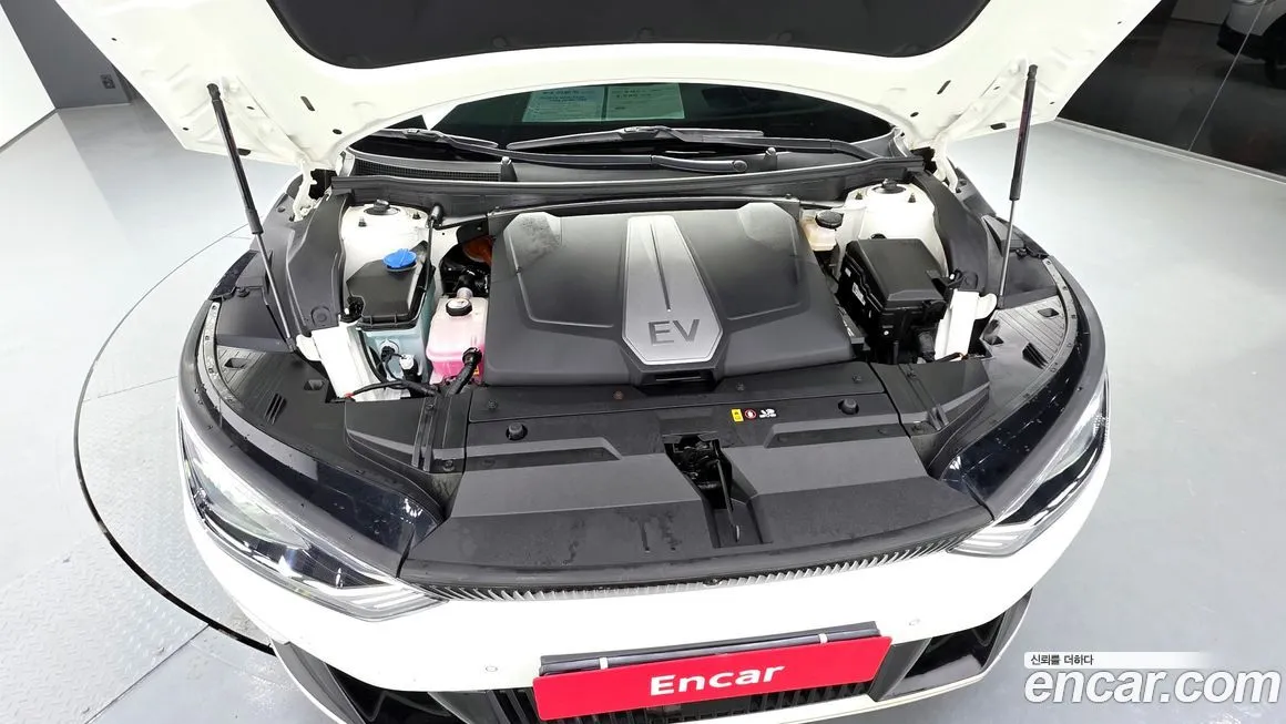 Kia EV6 — фото 4