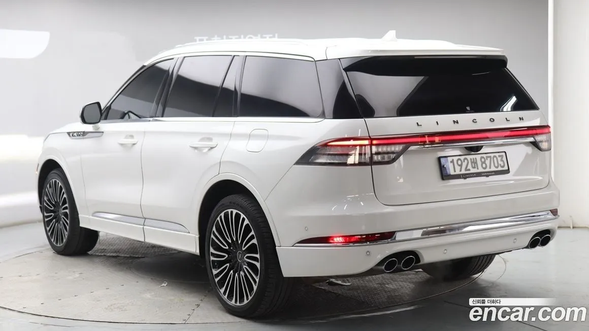 Lincoln Aviator — фото 4