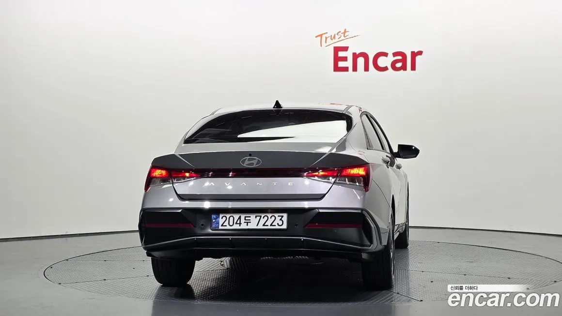 Hyundai AVANTE — фото 10