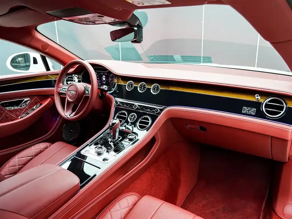 Bentley Continental — фото 7
