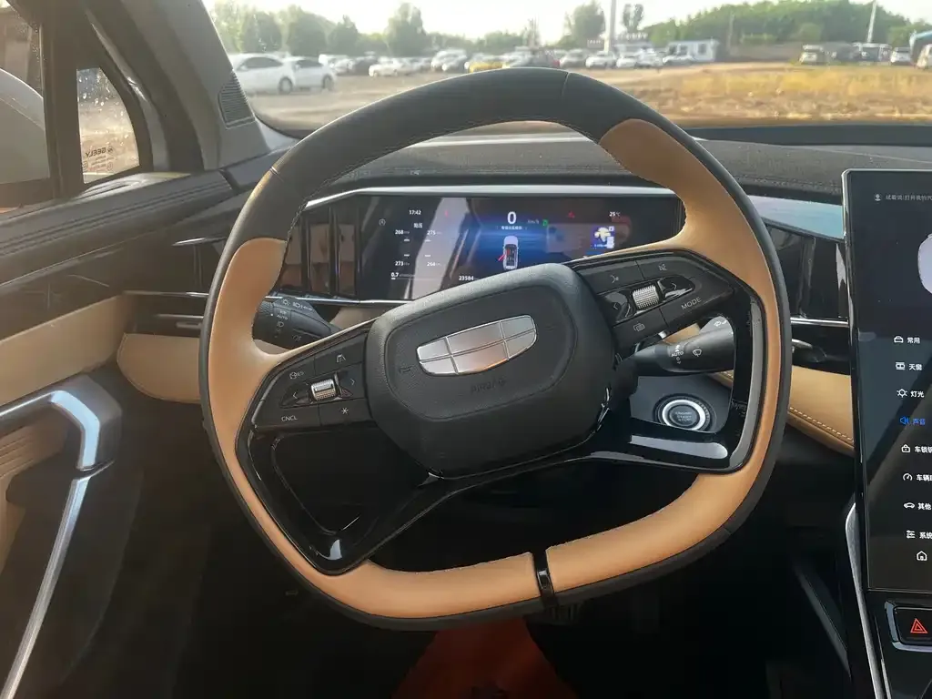Geely Boyue L 2023 из CN, фото 6