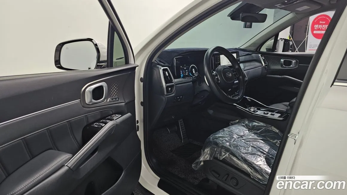Kia Sorento — фото 10
