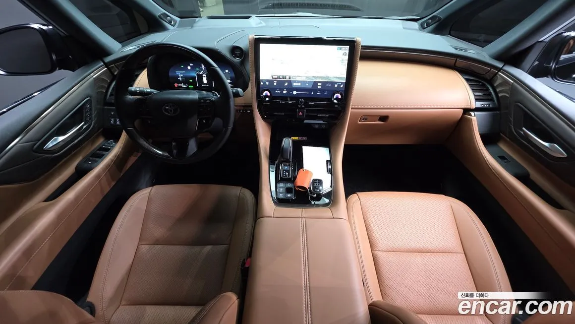 Toyota Alphard — фото 3