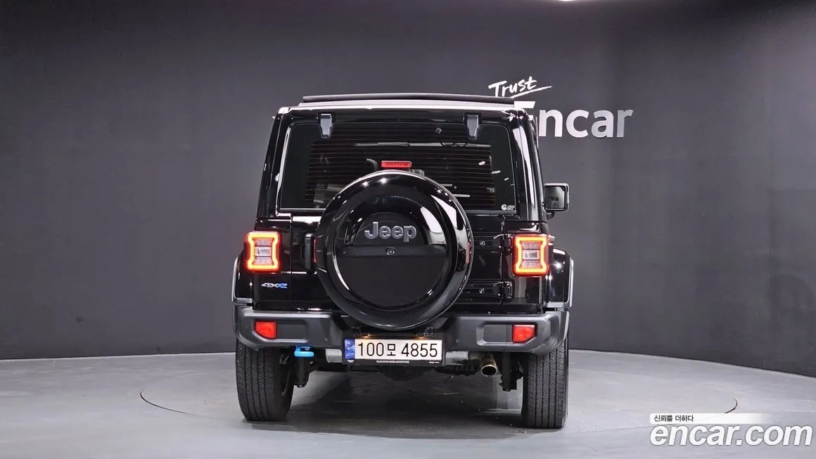 Jeep Wrangler 2022 из KR, фото 4