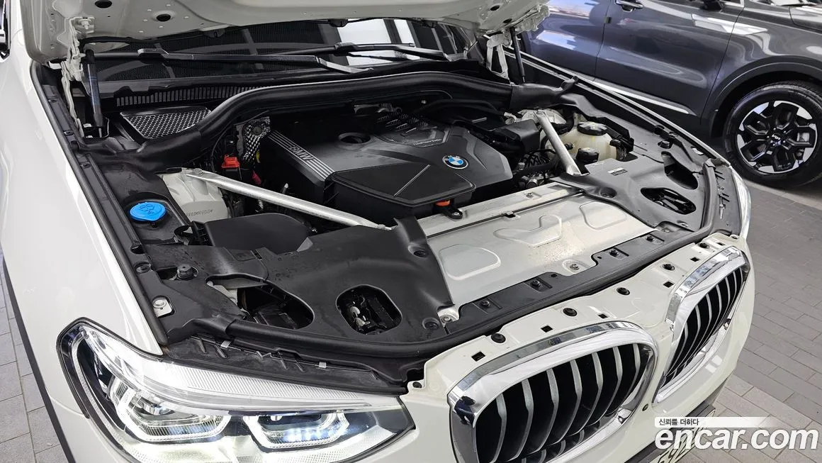 BMW X4 2021 из KR, фото 9