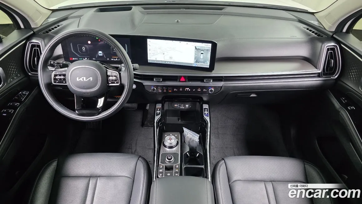 Kia Sorento — фото 7