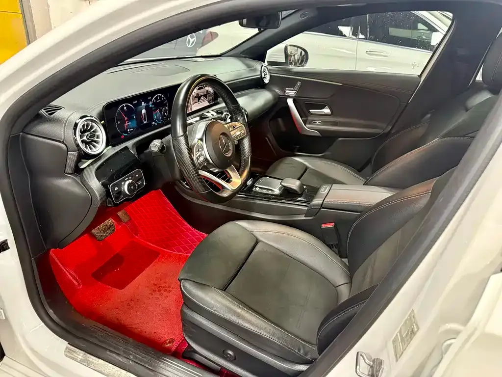 Mercedes-Benz A-Class 2022 из CN, фото 8
