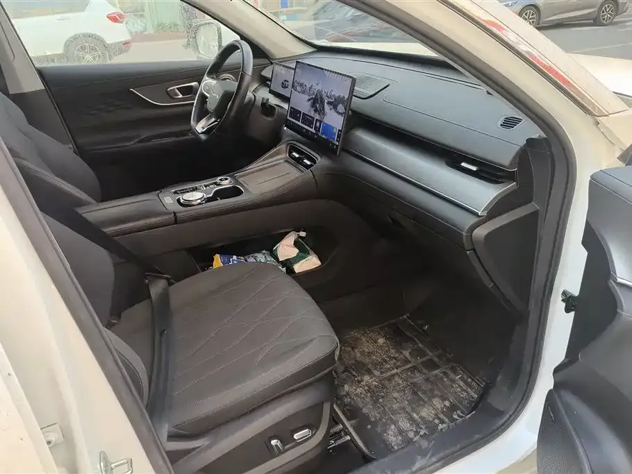 Chery Tiggo 8 PLUS — фото 7