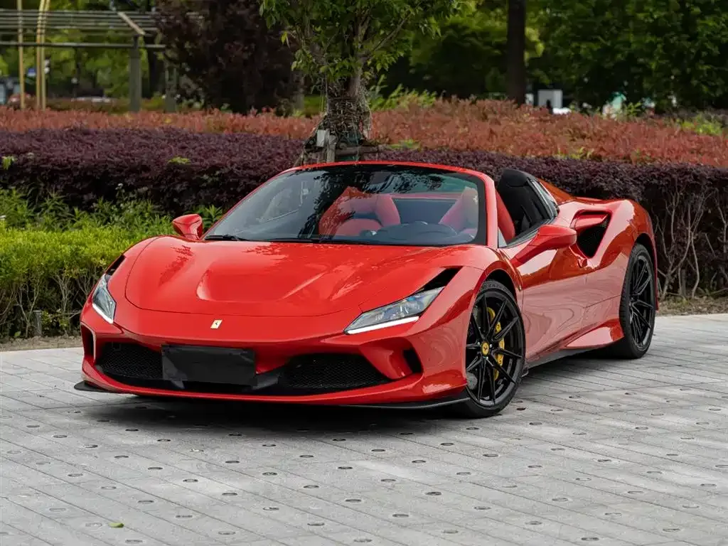 Ferrari F8 — фото 1