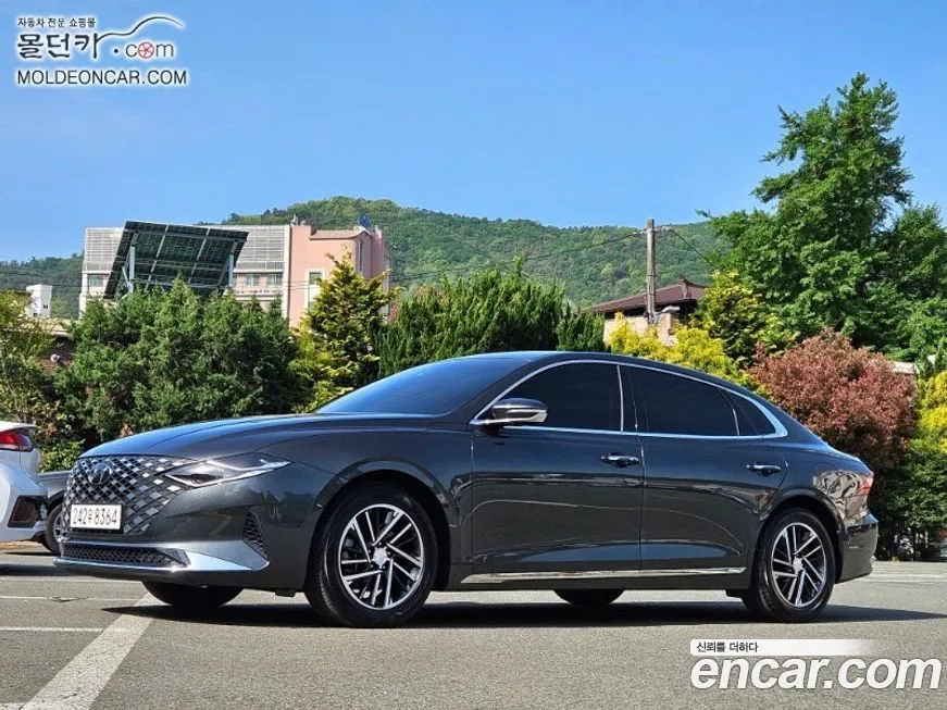 Hyundai Grandeur — фото 1