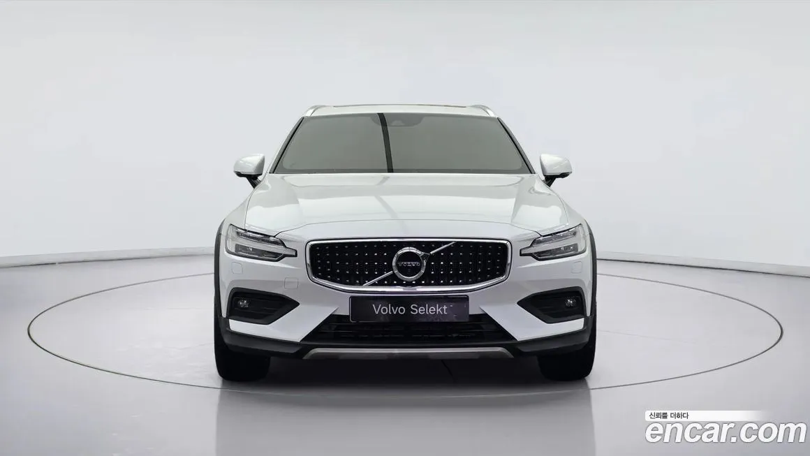 Volvo V60 2021 из KR, фото 4