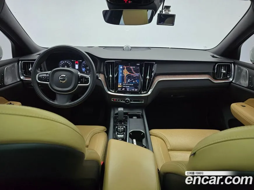 Volvo V60 2021 из KR, фото 6