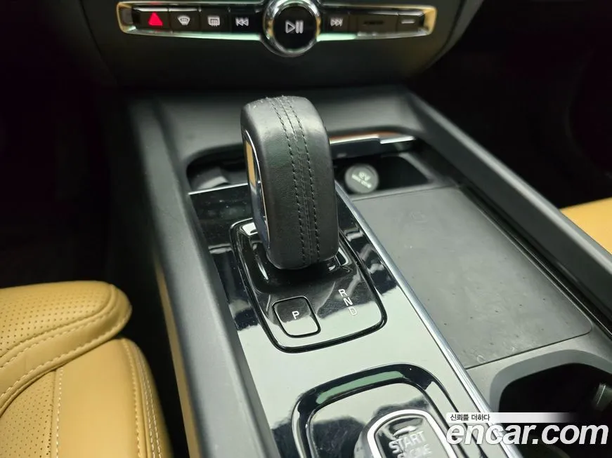 Volvo V60 2021 из KR, фото 9