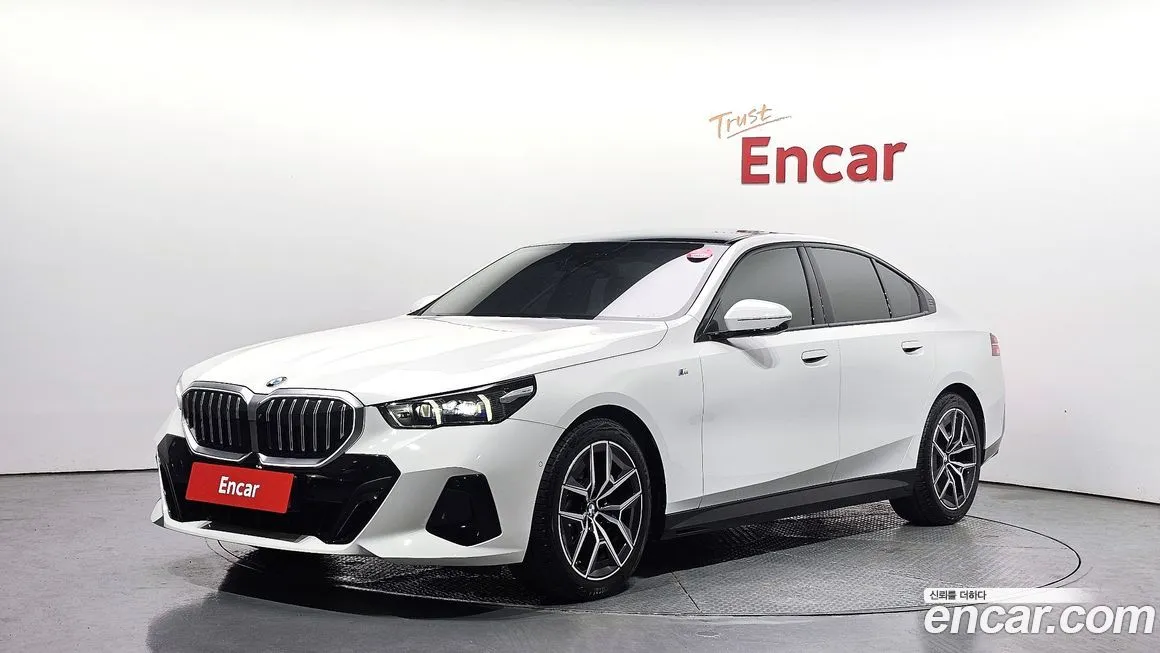 BMW 5-Series 2025 из KR, фото 1