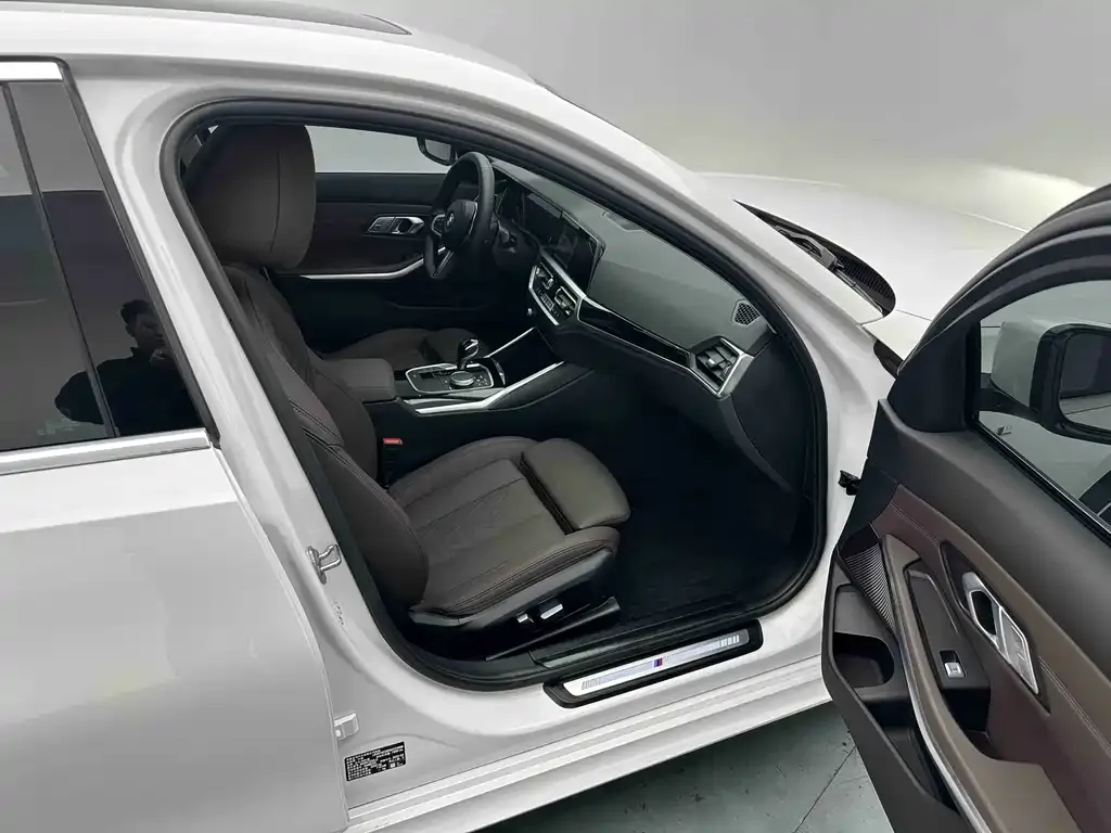 BMW 3 Series — фото 10