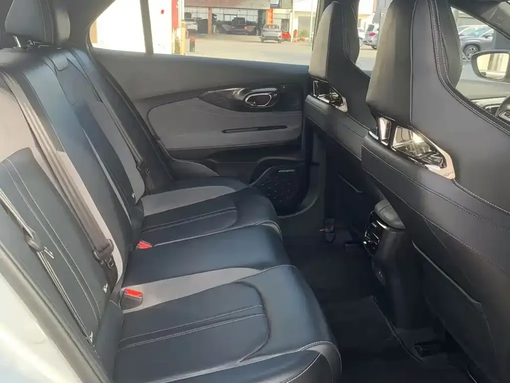 GAC Motor Shadow Leopard — фото 5