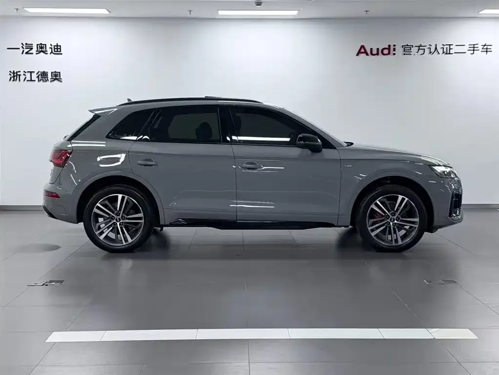 Audi Q5L — фото 2