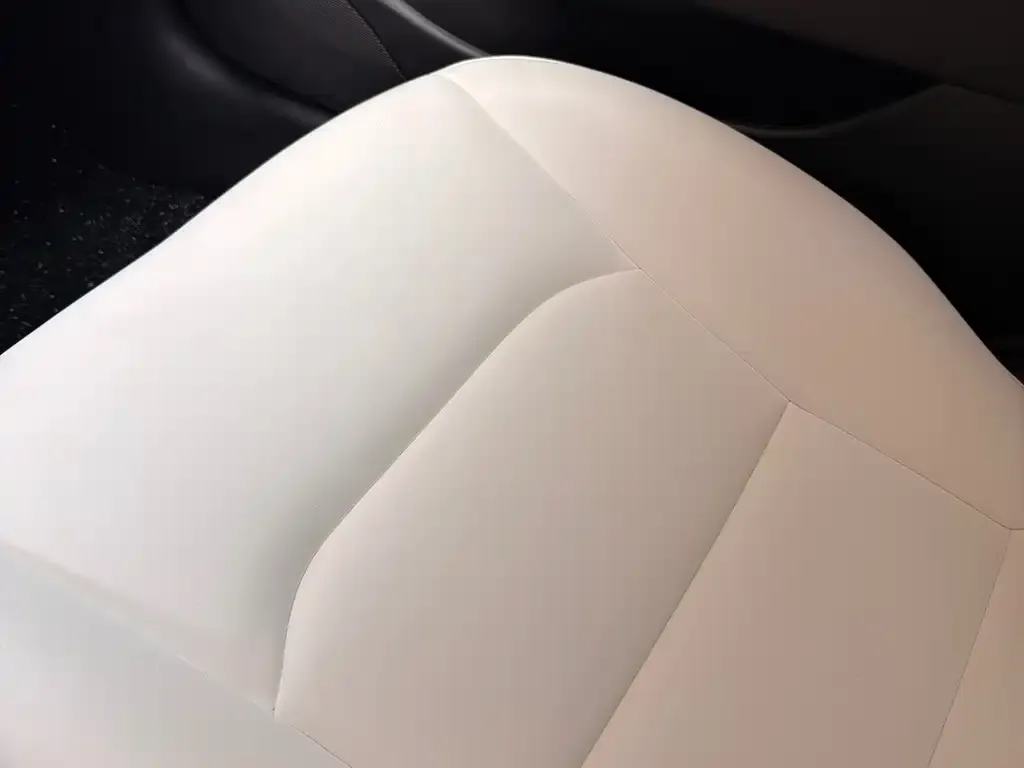 Tesla Model 3 — фото 2