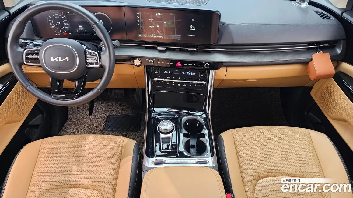 Kia Carnival — фото 10
