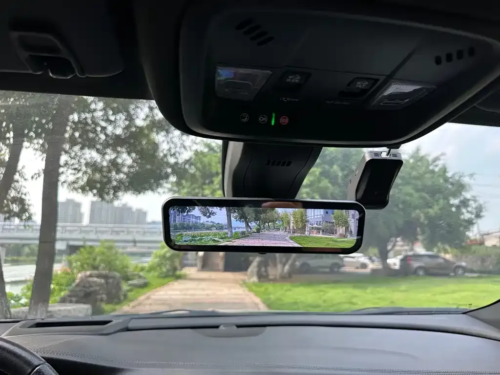 Buick Regal — фото 10