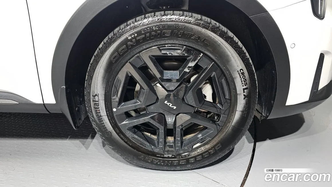 Kia Sorento — фото 9